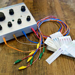 鍼通電の治療器具